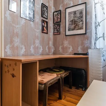 * The Wonderland Apartment* 1bd Designer Flat In The Center