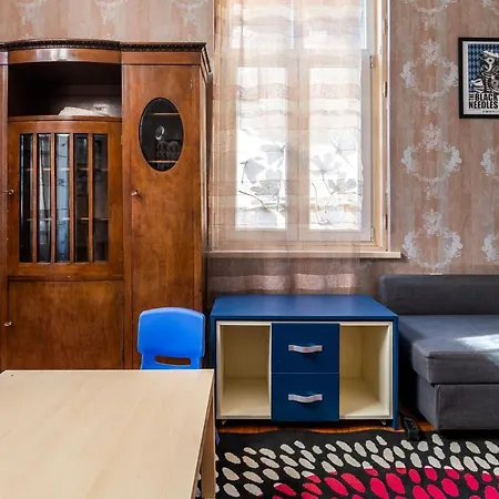 * The Wonderland Apartment* 1bd Designer Flat In The Center *