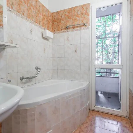 * The Wonderland Apartment* 1bd Designer Flat In The Center * Sofía