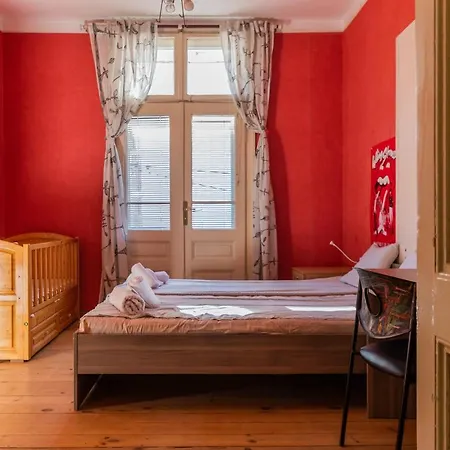 * The Wonderland Apartment* 1bd Designer Flat In The Center * Sofía